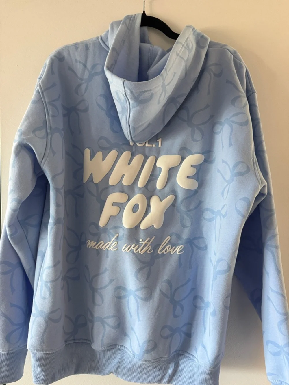 Light Blue Bow-Print Hoodie - Picture 3 of 3